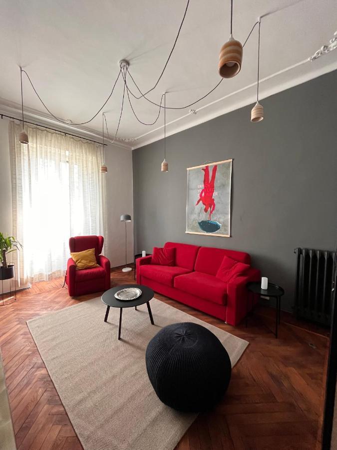 Elegante E Accogliente Appartamento A Torino Bagian luar foto